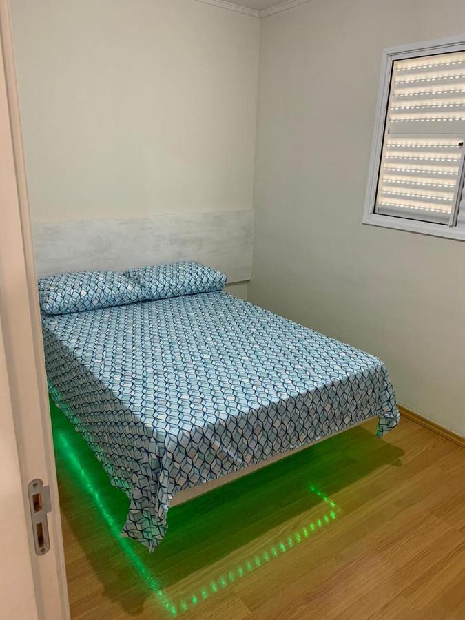 APARTAMENTO INTEIRO COM WiFi 70MB, AR CONDICIONADO, PROXIMO AO ESTADIO DO CAFÉ Londrina Exterior foto
