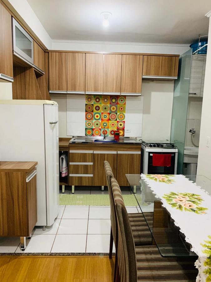 APARTAMENTO INTEIRO COM WiFi 70MB, AR CONDICIONADO, PROXIMO AO ESTADIO DO CAFÉ Londrina Exterior foto